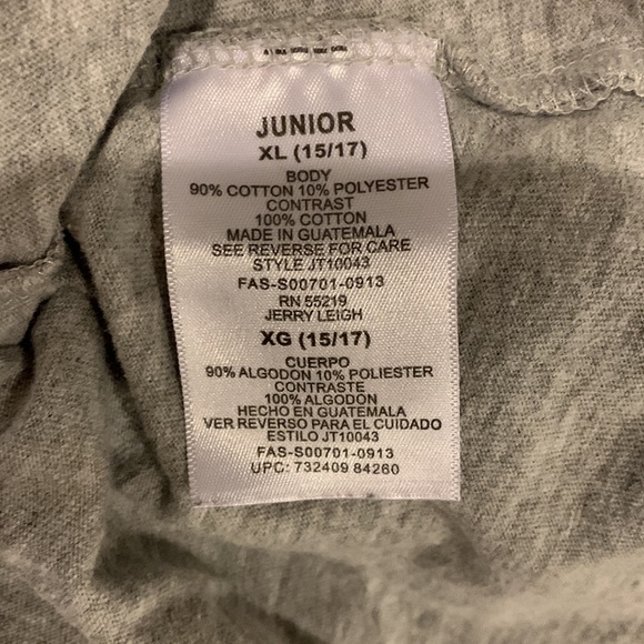 Disney Minnie “I’m Santa’s Favorite” Long Sleeve - Picture 4 of 5